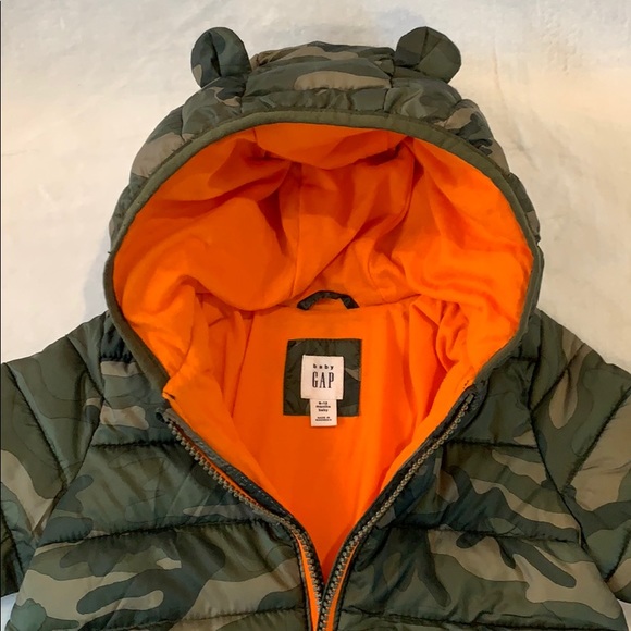 Baby Gap 6 - 12 months Hooded Puffer Jacket - Picture 3 of 4